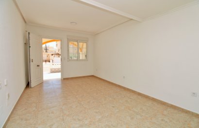 Resale - Townhouse / Duplex / Corner - Playa Flamenca