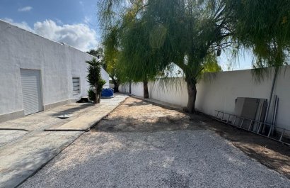 Resale - Villa - La Marina del Pinet - La Marina