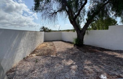 Resale - Villa - La Marina del Pinet - La Marina