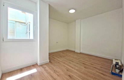 Resale - Apartments - Flats - Torrevieia - Playa Los Naufragos