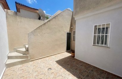 Resale - Townhouse / Duplex / Corner - Ciudad Quesada - La Marquesa Golf