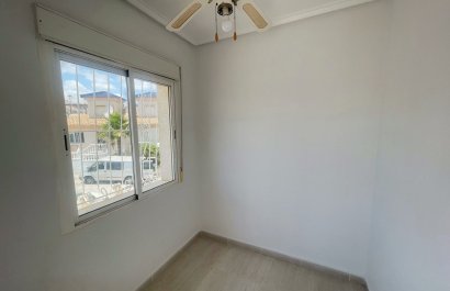 Resale - Townhouse / Duplex / Corner - Ciudad Quesada - La Marquesa Golf