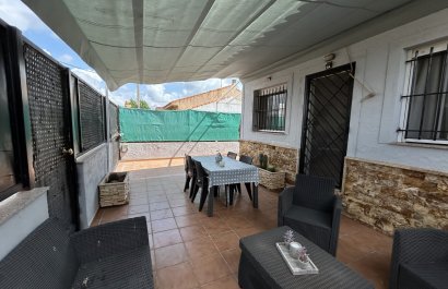 Resale - Villa - Los Urrutias