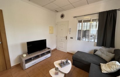 Resale - Villa - Los Urrutias