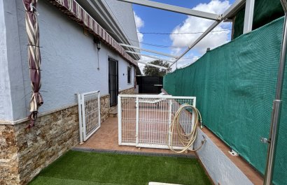 Resale - Villa - Los Urrutias