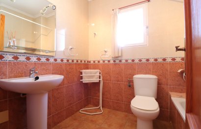 Reventa - Villa - San Miguel de Salinas - Lake View Mansions