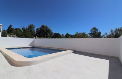 Reventa - Villa - San Miguel de Salinas - Lake View Mansions