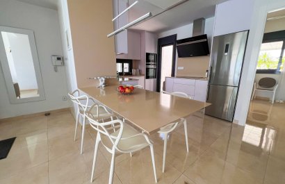 Herverkoop - Villa - San Miguel de Salinas