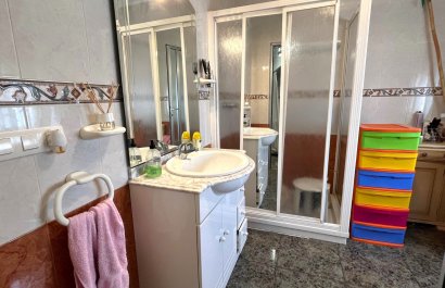 Resale - Townhouse / Duplex / Corner - Salinas