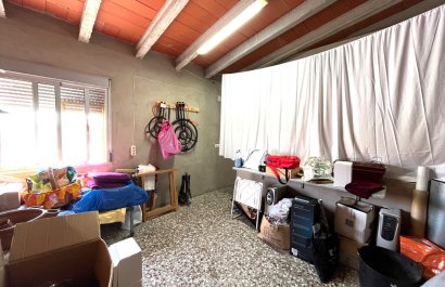 Resale - Townhouse / Duplex / Corner - Salinas