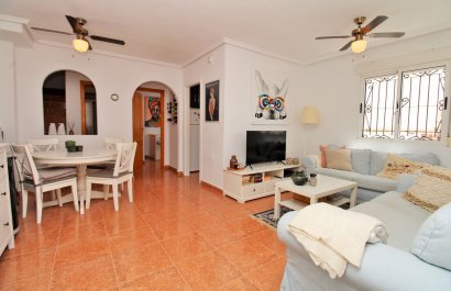 Resale - Townhouse / Duplex / Corner - Los Altos