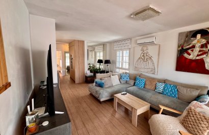 Resale - Villa - Villamartín