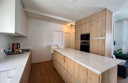 Resale - Villa - Villamartín