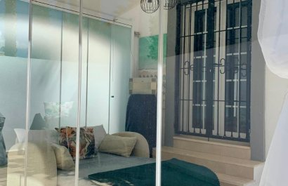 Resale - Villa - Villamartín