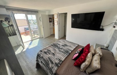 Resale - Villa - Villamartín
