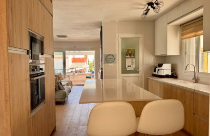 Resale - Villa - Villamartín