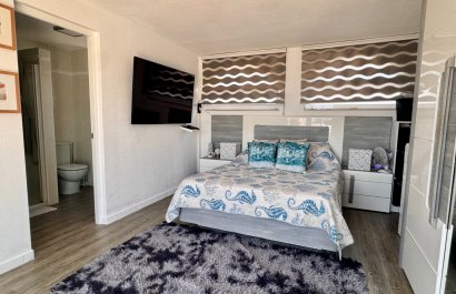 Resale - Villa - Villamartín