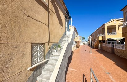 Herverkoop - Townhouse / Duplex / Corner - Torrevieia - Torrevieja