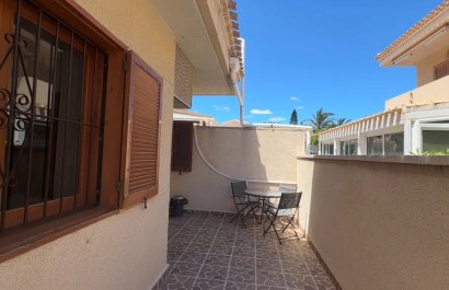 Resale - Townhouse / Duplex / Corner - Orihuela Costa - Playa Flamenca