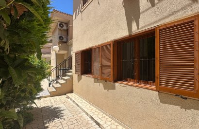 Resale - Townhouse / Duplex / Corner - Orihuela Costa - Playa Flamenca
