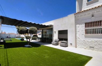 Resale - Villa - San Fulgencio