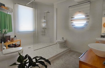 Resale - Villa - San Fulgencio