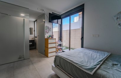Resale - Villa - Benijofar