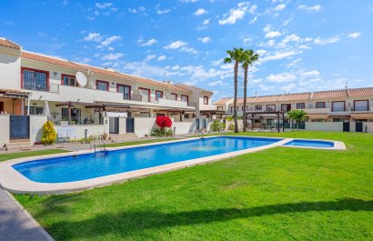 Reventa - Townhouse / Duplex - Ciudad Quesada