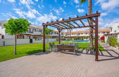 Reventa - Townhouse / Duplex - Ciudad Quesada