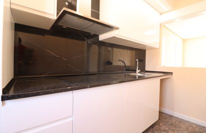 Resale - Apartments - Flats - Orihuela Costa - Punta Prima