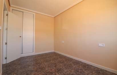 Resale - Apartments - Flats - Orihuela Costa - Punta Prima