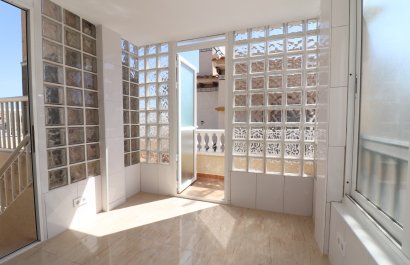 Resale - Apartments - Flats - Orihuela Costa - Punta Prima