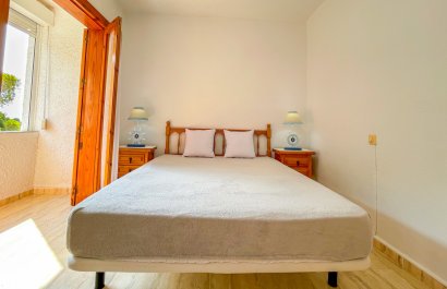 Resale - Townhouse / Duplex / Corner - Orihuela Costa - Playa Flamenca