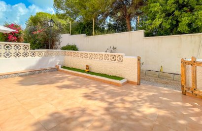 Resale - Townhouse / Duplex / Corner - Orihuela Costa - Playa Flamenca