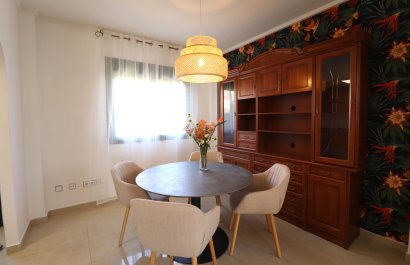 Resale - Townhouse / Duplex / Corner - Ciudad Quesada - Doña Pepa