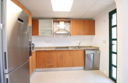 Resale - Townhouse / Duplex / Corner - Ciudad Quesada - Doña Pepa