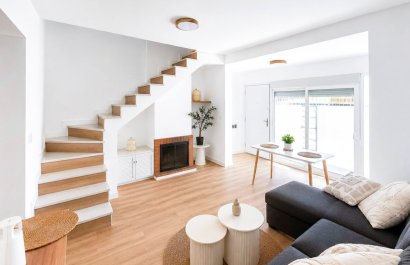 Resale - Townhouse / Duplex / Corner - Orihuela Costa - Los Altos