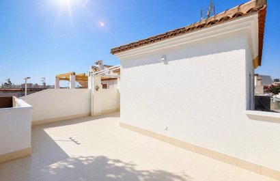 Resale - Townhouse / Duplex / Corner - Orihuela Costa - Los Altos