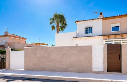 Resale - Townhouse / Duplex / Corner - Orihuela Costa - Los Altos