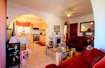 Resale - Villa - Orihuela Costa - Villamartín