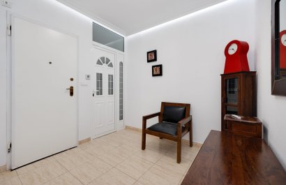 Resale - Townhouse / Duplex / Corner - Orihuela Costa - Punta Prima