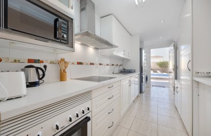 Resale - Townhouse / Duplex / Corner - Orihuela Costa - Punta Prima