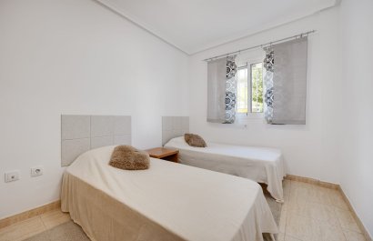 Resale - Townhouse / Duplex / Corner - Orihuela Costa - Punta Prima