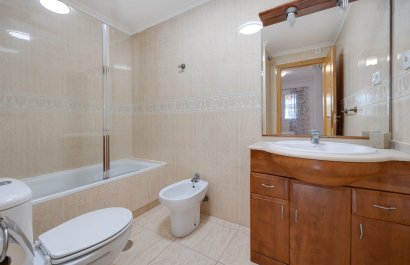Resale - Townhouse / Duplex / Corner - Orihuela Costa - Punta Prima