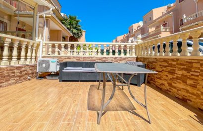 Resale - Townhouse / Duplex / Corner - Orihuela Costa - Playa Flamenca