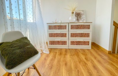 Resale - Townhouse / Duplex / Corner - Orihuela Costa - Playa Flamenca