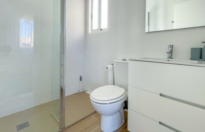 Resale - Townhouse / Duplex / Corner - Orihuela Costa - Playa Flamenca