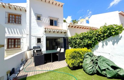 Resale - Townhouse / Duplex / Corner - Orihuela Costa - Villamartín
