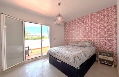 Resale - Townhouse / Duplex / Corner - Orihuela Costa - Villamartín