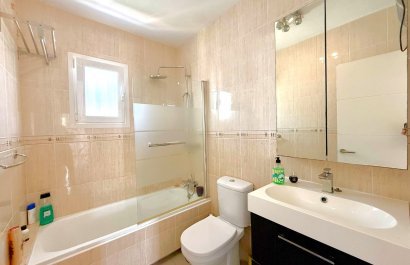 Resale - Townhouse / Duplex / Corner - Orihuela Costa - Villamartín